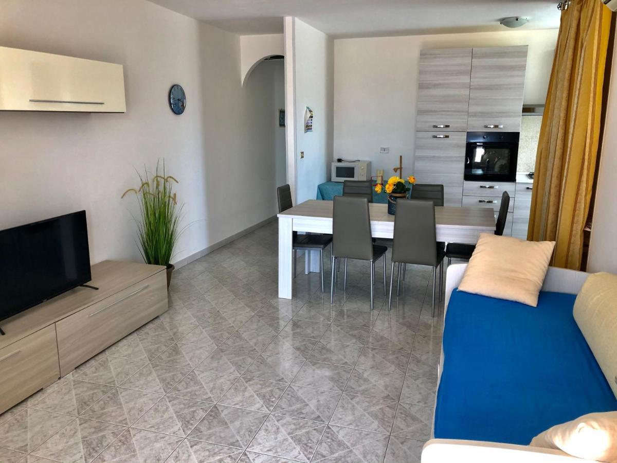 Appartamento Casa sul corso di Lido Marini Esterno foto